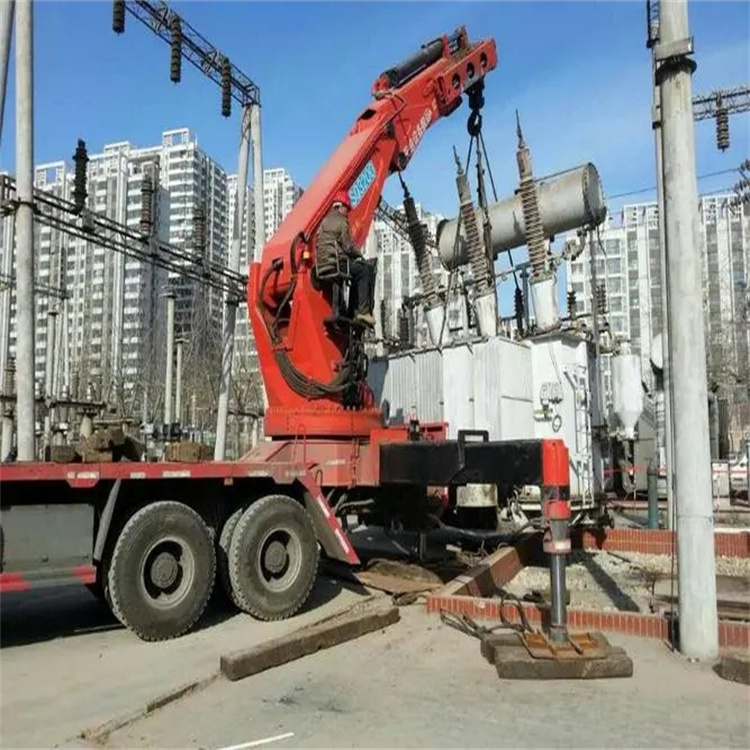 荥阳就近吊车出租|工地厂房吊装设备租赁|24小时高效响应