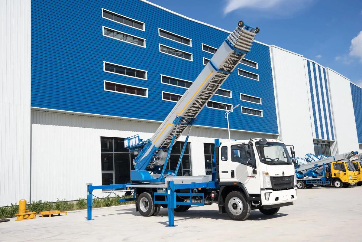 荥阳小型云梯车上料车租赁多少钱