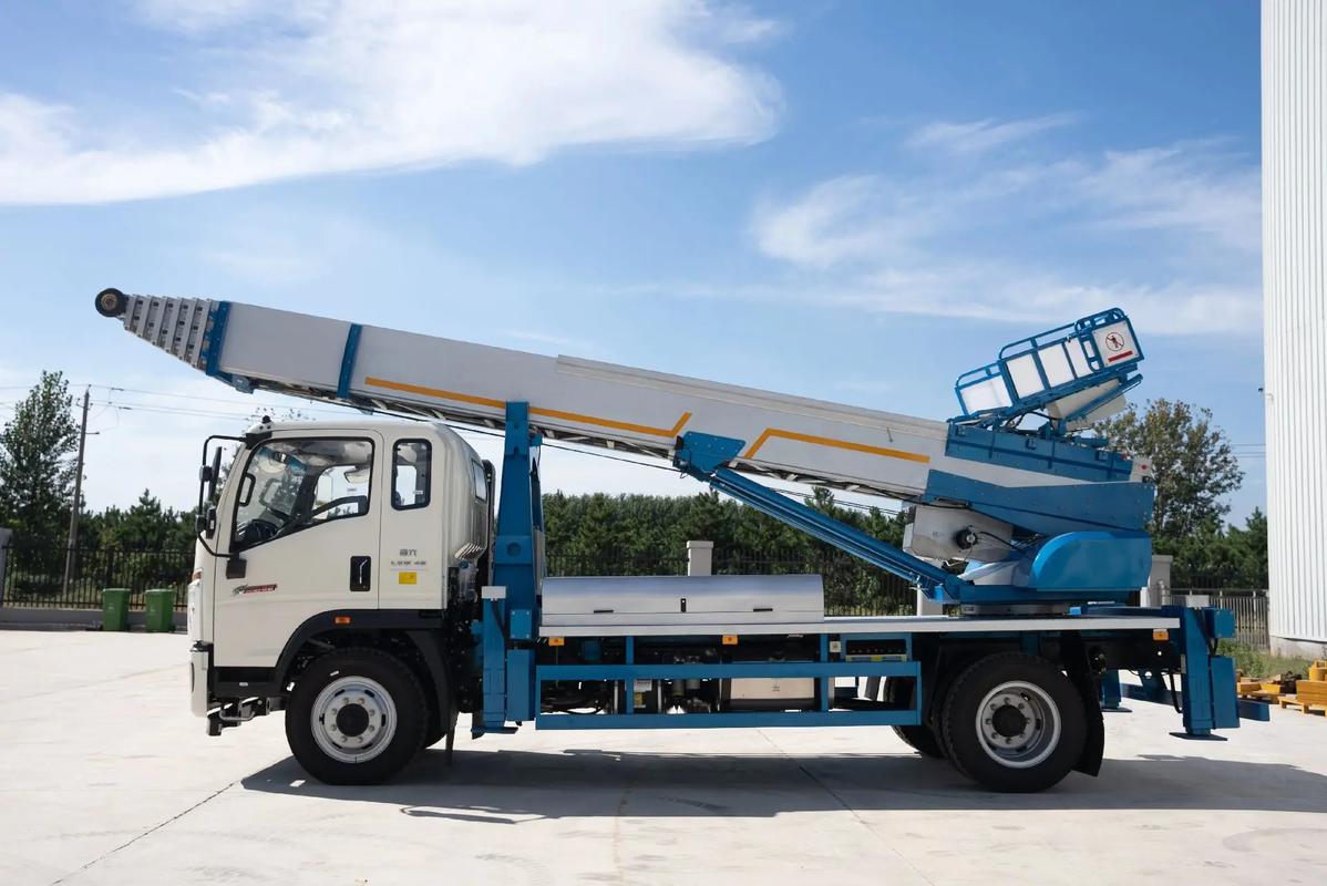 荥阳云梯上料车租赁费用