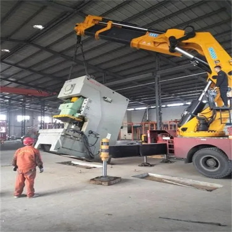 荥阳80吨折臂吊车出租附近电话