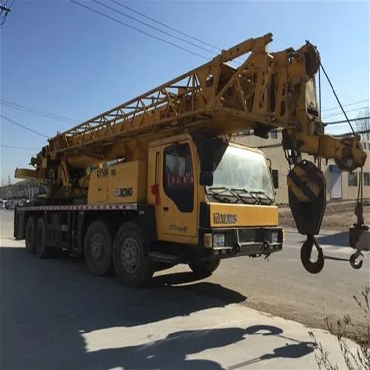 荥阳哪里有专业吊车出租